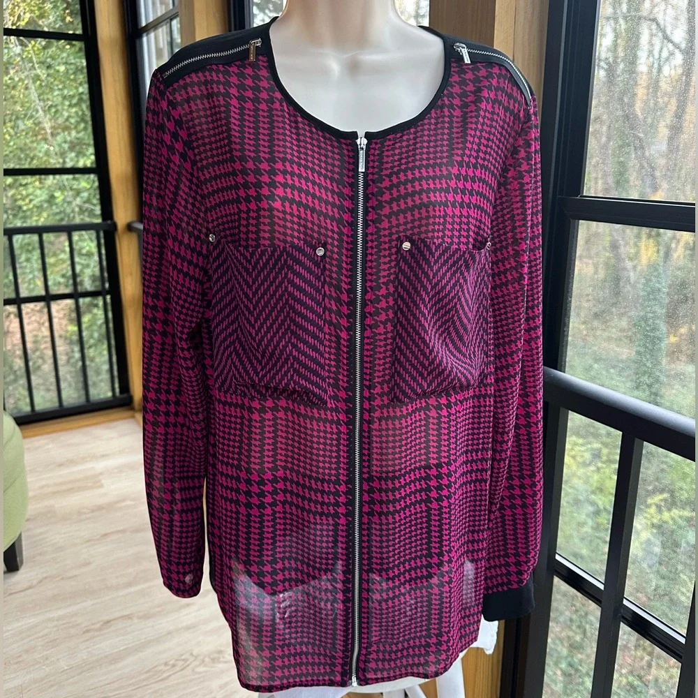 Sultry Edgy Artsy Dark Academia Sheer Houndstooth Raspberry & Black Blouse ~ L
